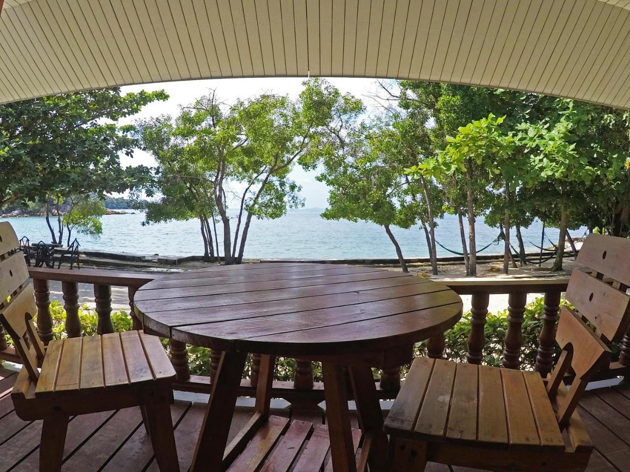 Dolphin Bay Beach Resort 코팡안 외부 사진