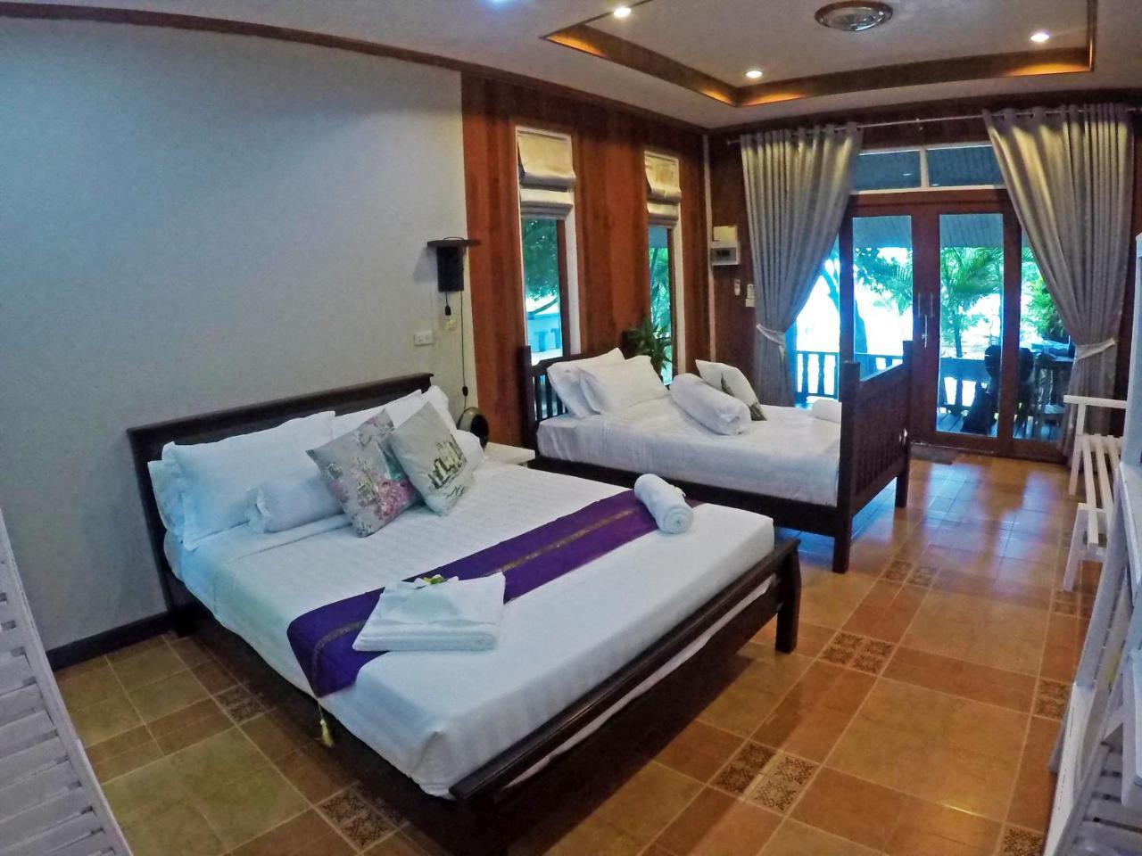 Dolphin Bay Beach Resort 코팡안 외부 사진