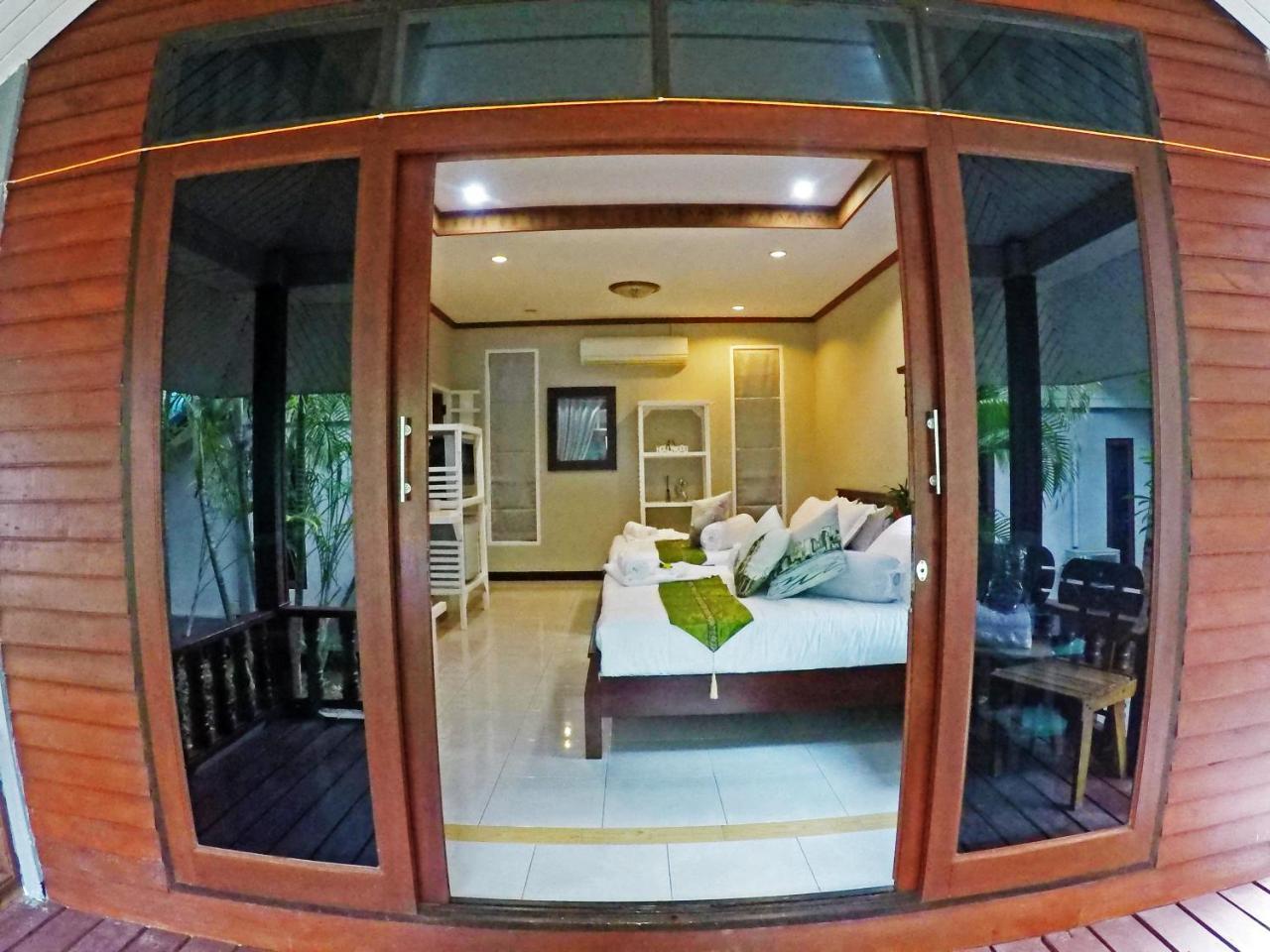 Dolphin Bay Beach Resort 코팡안 외부 사진